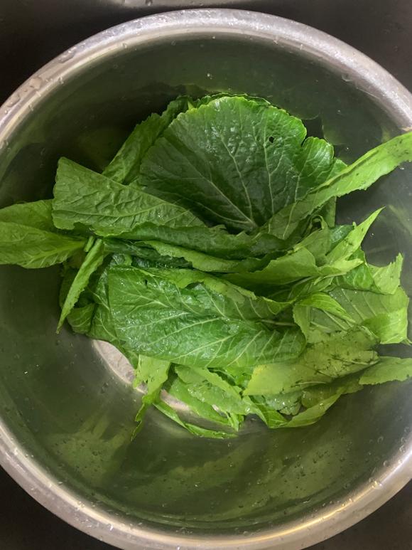 清凉去火的食物有哪些：苦菜酥肉滚汤好吃吗