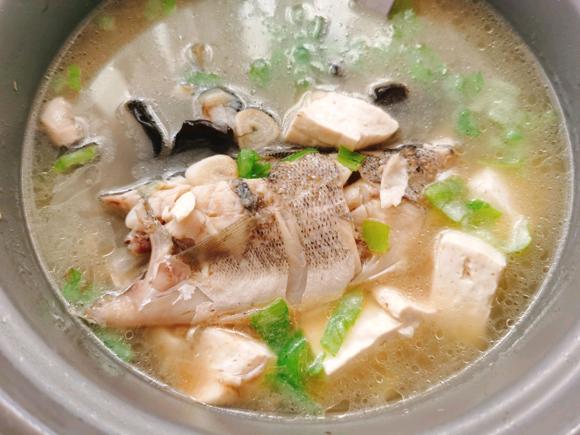 健脾养胃养生：超鲜‍鲈鱼汤