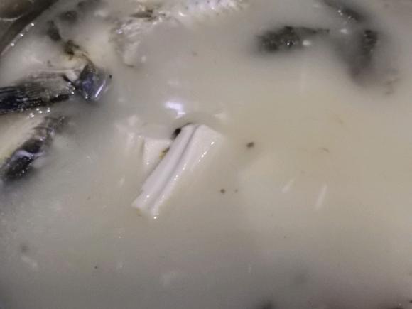 豆腐鲫鱼汤的功效和作用