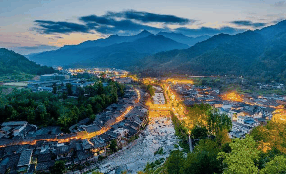 汉中旅游著名景点推荐游玩攻略：龙头山国际旅游度假区，石门栈道风景区
