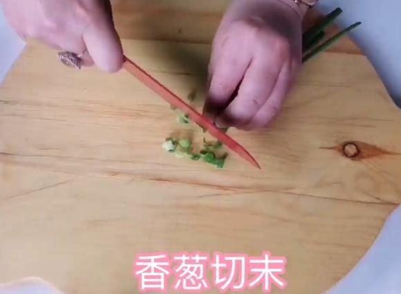 加拿大北极虾口蘑焗蛋盅，减脂餐食谱