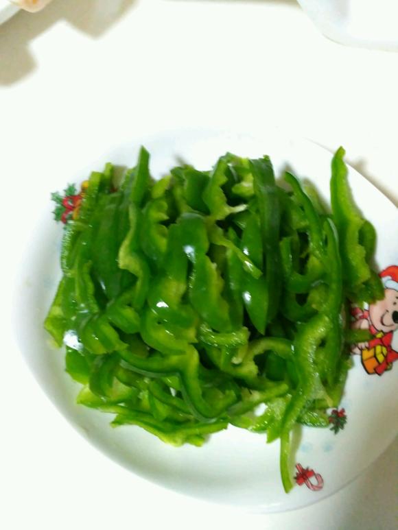 哺乳期食谱:青椒香干