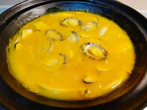 健脾养颜美食:芡实金汤鲍鱼