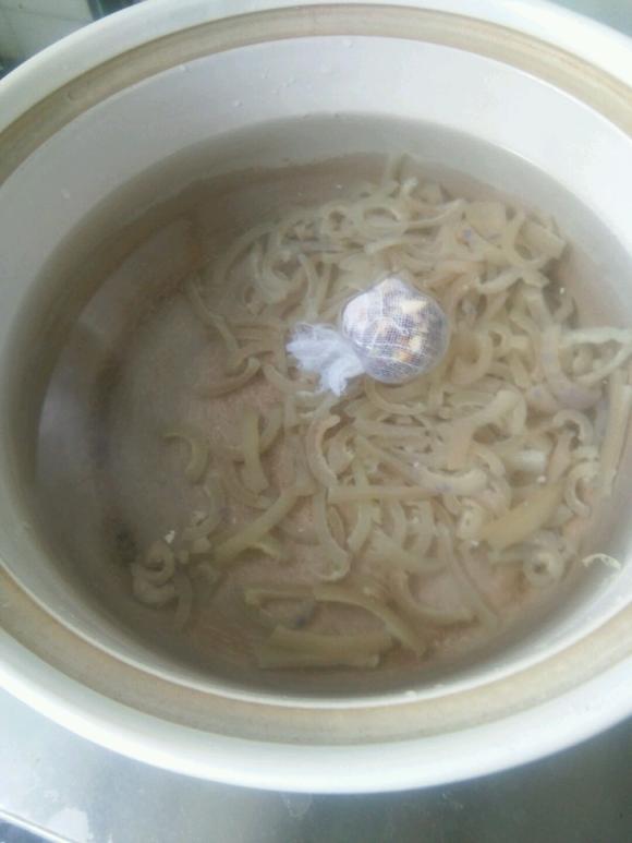 养颜美食——猪皮冻的做法