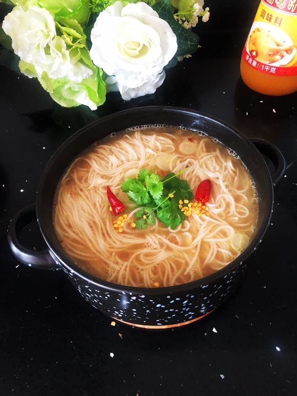 大葱鸡汤面#提高免疫力就吃它