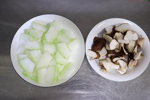清脂清肠提高免疫力的食谱冬瓜烧香菇