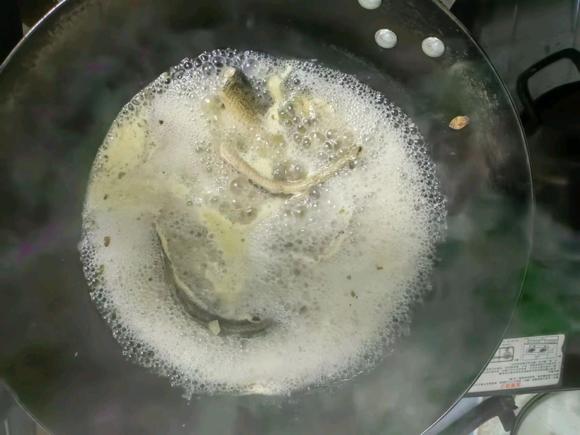 疫情期间吃什么提高免疫力？提高免疫力，好吃不腥的山药泥鳅汤