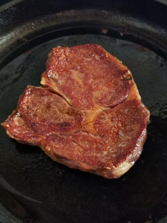 补充体力和免疫力的黑椒肉眼牛排