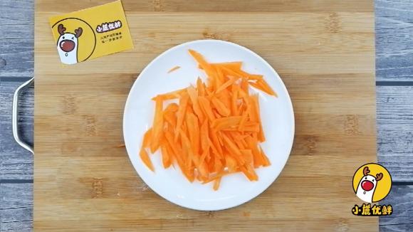 补铁、增强免疫力—胡萝卜牛肉肠