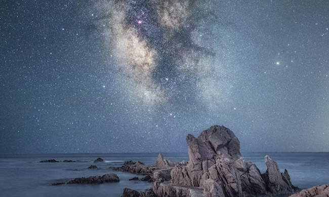 2023星座运势周报2/20-2/26:不但独立思考，甚至要逆向思考，才有跳脱集体恐惧，