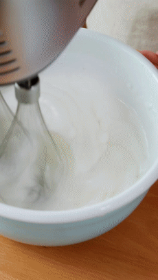 酸奶小蛋糕的做法【宝宝辅食食谱】