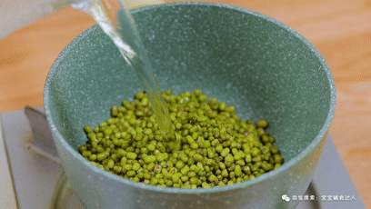 宝宝辅食点心：自制绿豆饼