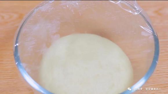 宝宝辅食点心：自制绿豆饼