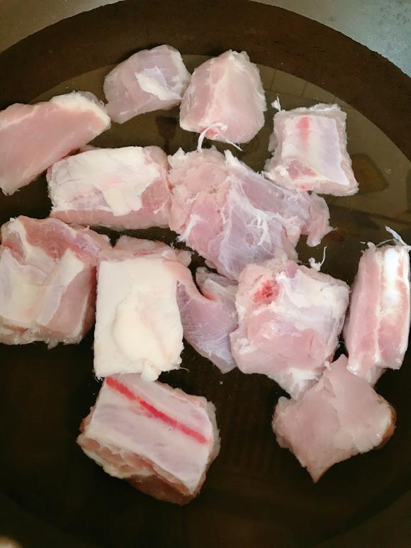 宝宝补钙营养辅食汤:山药玉米胡萝卜炖猪小排 宝宝补钙营养辅食汤:山药玉米胡萝卜炖猪小排