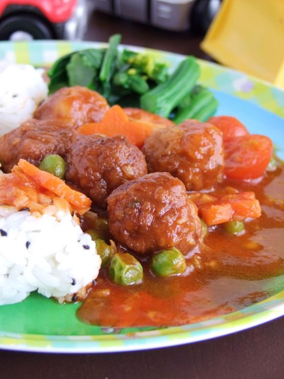 宝宝健康食谱 -- 茄汁小丸子做法