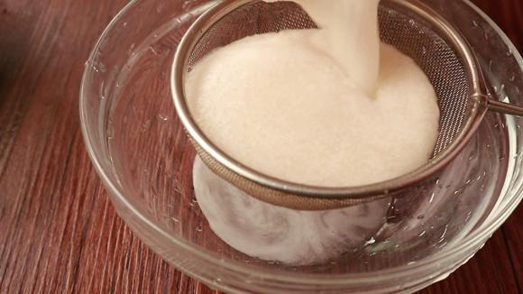 新冠后宝宝咳嗽食疗方法:润肺秋梨膏 新冠后宝宝咳嗽食疗方法:润肺秋梨膏
