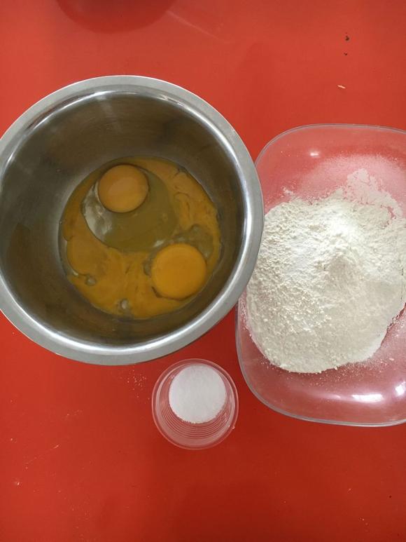 蛋黄小饼——零添加宝宝零嘴做法-宝宝健康食谱