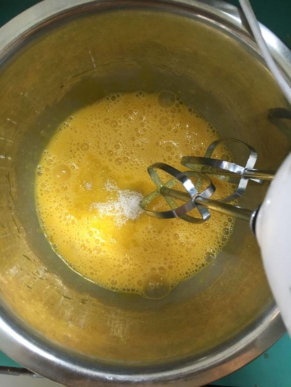 蛋黄小饼——零添加宝宝零嘴做法-宝宝健康食谱