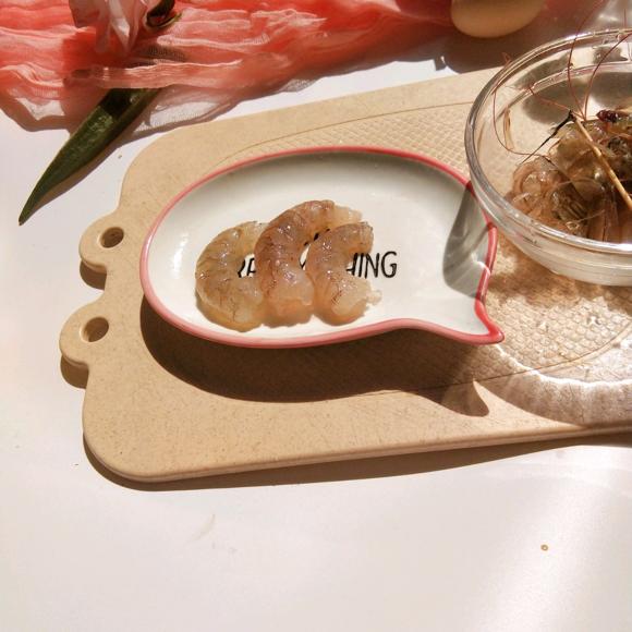 双重补钙还能提高10岁宝宝免疫能力面食:鲜虾秋葵面 双重补钙还能提高10岁宝宝免疫能力面食:鲜虾秋葵面