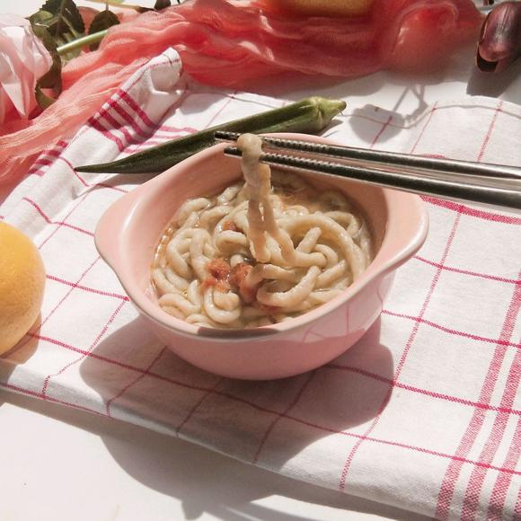 双重补钙还能提高10岁宝宝免疫能力面食:鲜虾秋葵面 双重补钙还能提高10岁宝宝免疫能力面食:鲜虾秋葵面