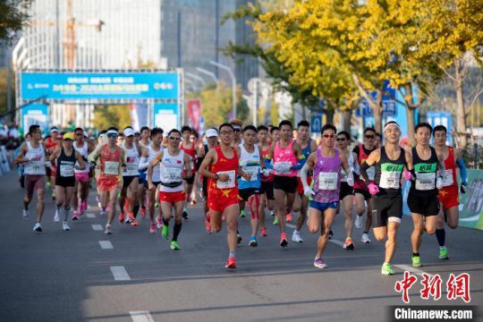 国内四大马拉松是指什么，厦门、上海、北京、大连马拉松